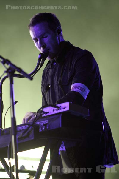 MASSIVE ATTACK - 2010-07-04 - BELFORT - Presqu'ile du Malsaucy - 